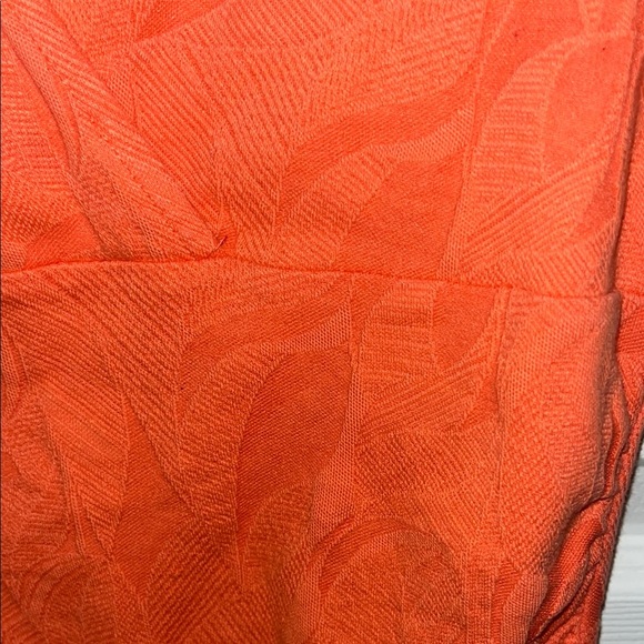 Ann Taylor Orange Textured Short Sleeve Blouse - Picture 9 of 13